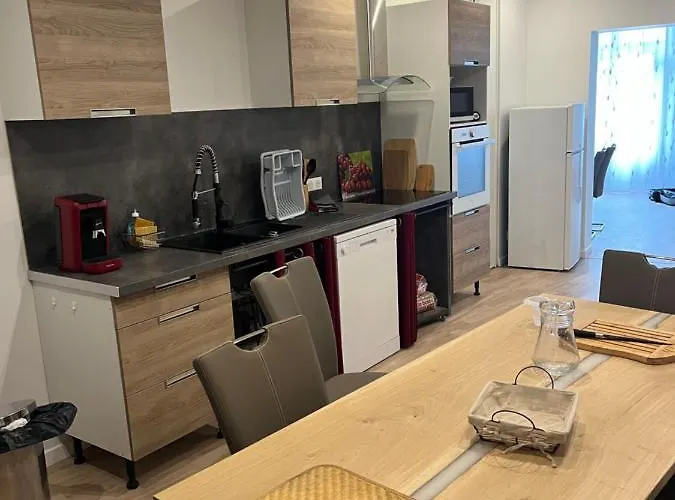 T4 140 M2 Spacieux Et Calme Pour 8 Personnes * Luz-Saint-Sauveur