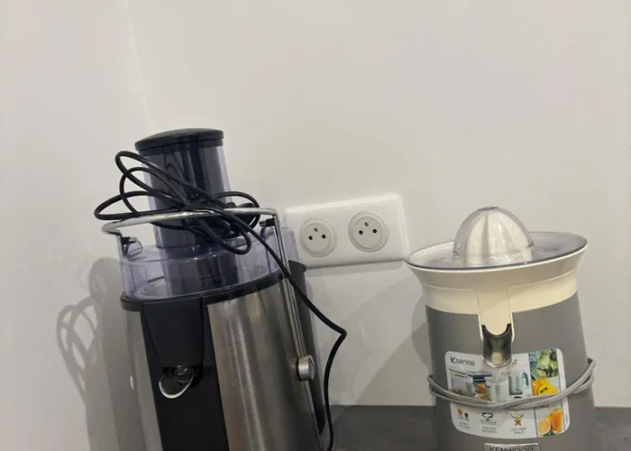 아파트 T4 140 M2 Spacieux Et Calme Pour 8 Personnes